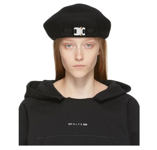 2019 1017 ALYX STUDIO LOGO Lana blanco y negro boina hombres y mujeres Hip Hop Outdoor Street Warm hat