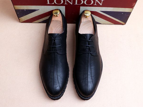 

men's business formal shoes wedding pointed toe leather shoes fashion hair stylist leather flats oxford wild, Black