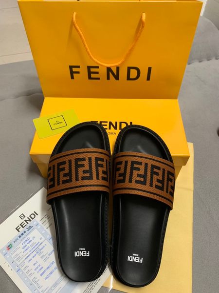 

With box 2019 new arrival luxury de igner pari given andal fa hion men women lider ummer beach lipper outdoor hoe