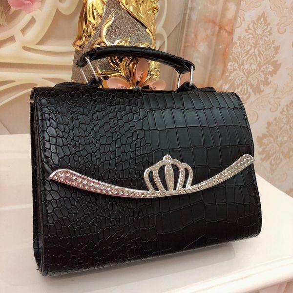 

2019 new female tote bag pu leather women bag chain shoulder messenger wallet mobile phone bolsos mujer