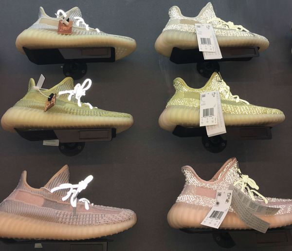 

synth antlia lundmark 2019 reflective v2 hyperspace static reflective static men 3m running shoes cream bred true form sneakers
