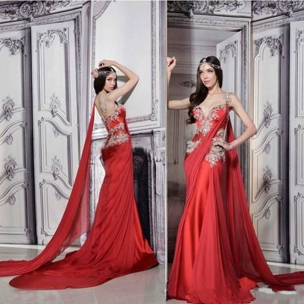 2019 Neue Wunderschöne Indische Kleider Lange Formale Rote Abendkleider Transparente Riemen Hofzug Geraffte Chiffon Spitze Appliques Abendkleid mit Band