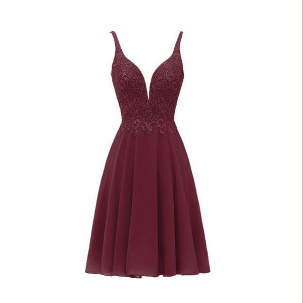 

Burgundy Backless Short Bridemaid Dress lace Applique Dress for Wedding Party V-Neck Spaghetti Wedding Guest