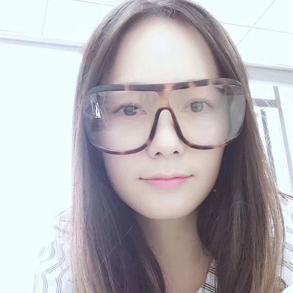 

2020 sunglasses 0559 fashion women brand designer popular retro style uv protection lens square frame come with case, White;black