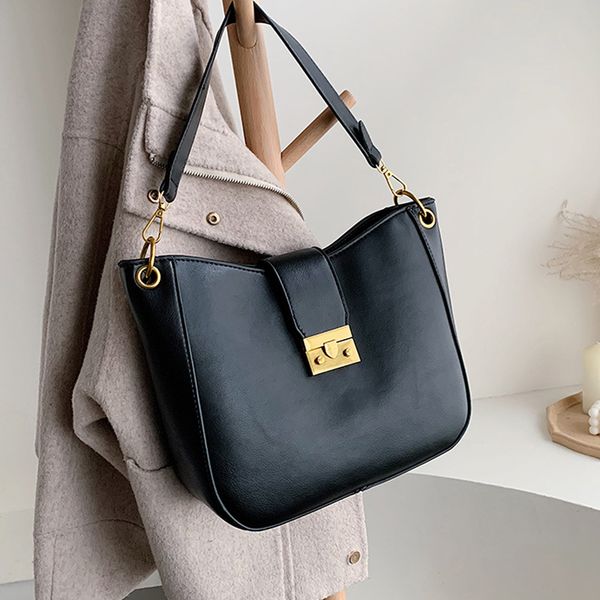 

2020 new fashion pu women bag trend wild underarm shoulder bag crossbody