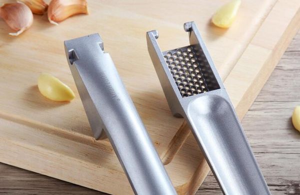 

worthbuy aluminum alloy garlic presses vegetable slicer convenient split crusher ginger garlic crusher kitchen accessories quality