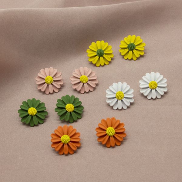 

stud earring drop earrings simple women daisies pendant round jewelry ladies fashion european trendy stainless brincos, Golden;silver