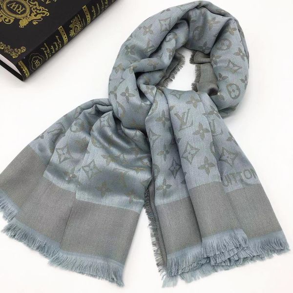 

Фирменный стиль Осень и зима женская мода Вязание жаккардовых букв квадратные ша