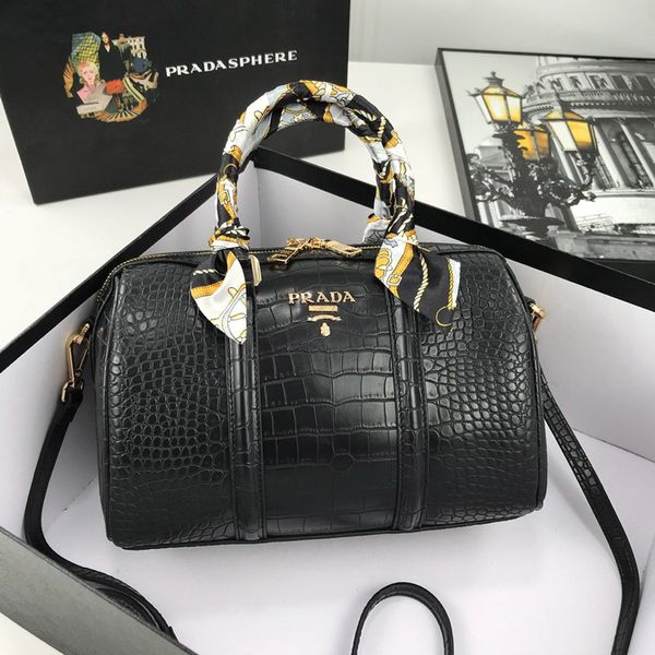 

new fashion luxury bags luxury handbags casual shopping bags large capacity leather and canvas fashion backpack gifts p260