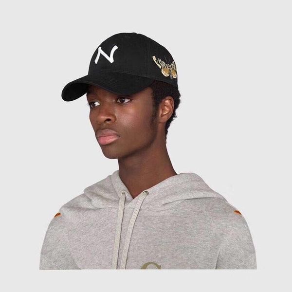 

cap G02 new Sticker baseball cap 2019 designer hats N Fitted Fashion Hat Bee embroidery Letters Snapback Cap Men Women Basketball Hip Pop.