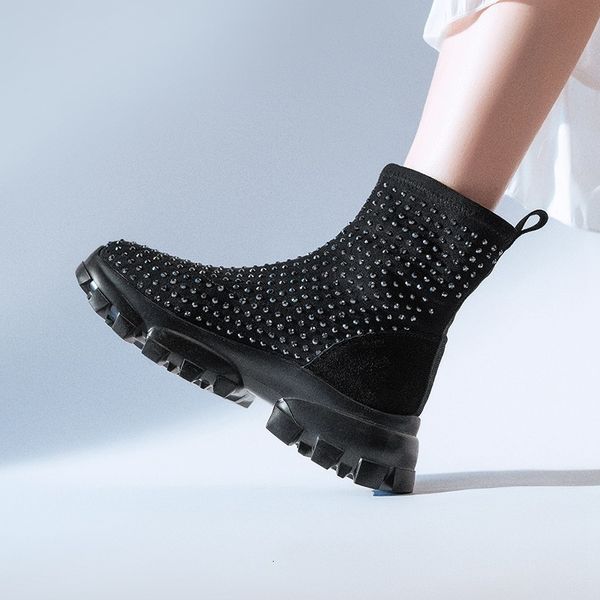 

2019 season rhinestone increase boots woman circle head sleeve with short boots woman, Black