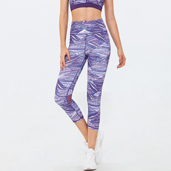

2020 women elastic yoga sports pants running exercise tight fitness dry training pants workout breathable capris, White;red