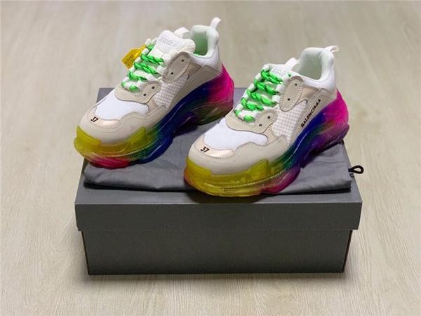 

high-end quality couple men's and women's casual sports shoes paris crystal air cushion bottom men's shoes 09, Black