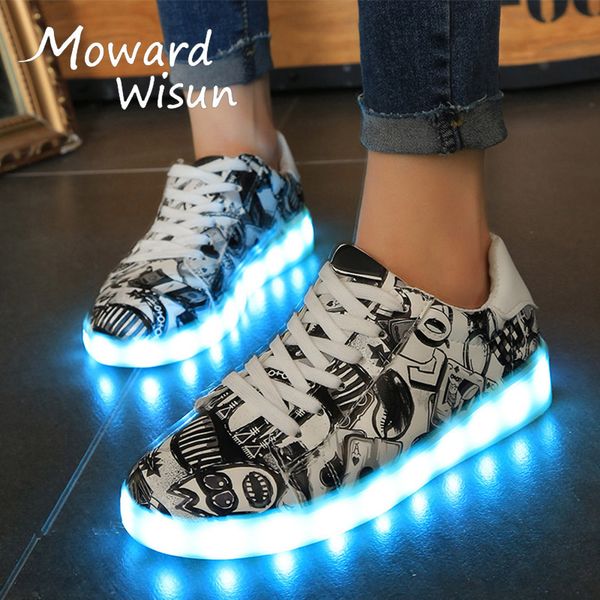 

new fashion sneaker luminous glowing sneakers with light soles led slippers kids boys trainers usb shoes with light up shoes, Black;red