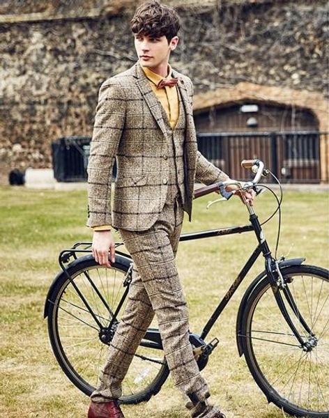 

autumn winter fashion plaid groom tuxedos notch lapel two button men wedding dress excellent men dinner party suit(jacket+pants+tie+vest) 88, Black;gray