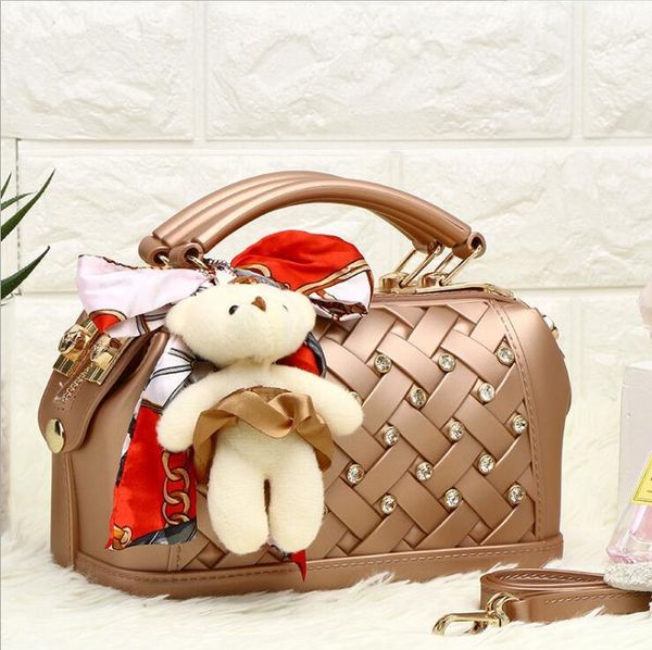 

factory wholesale women handbag environmentally friendly materials shaping women jelly bag new bow shoulder bag woven diamond messenger bag