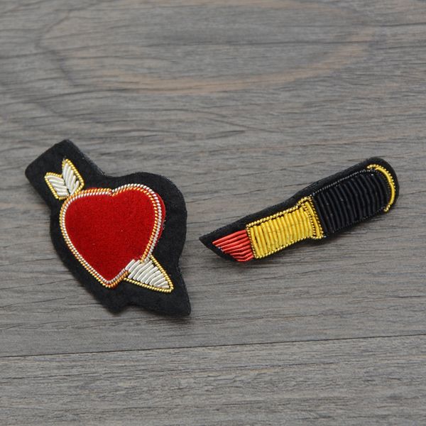 

gugutree индия вышивка шелком сердце любовь губ патч животных мультфильм патчи жетоны аппликации патчи для одежды sk-31, Black