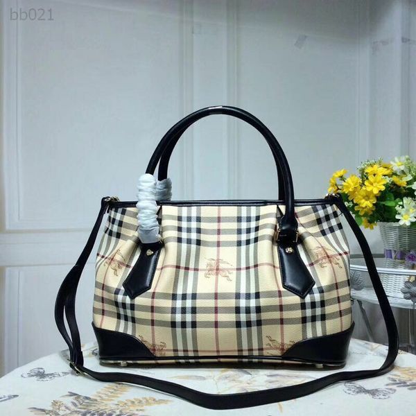 

2020 new fashion handbags for men women travel bag duffle bag leather luggage handbags large capacity luxury sport bag 34x23x14cm