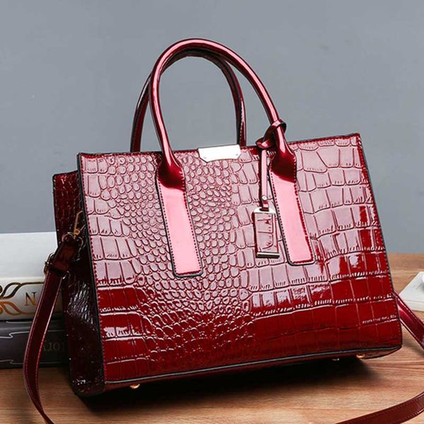 

amelie galanti 2020 new patent leather crocodile pattern female bag european and american fashion bag handbag shoulder crossbody