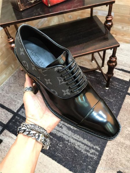 

19fw luxury brands classic man pointed toe dress shoes mens patent leather black wedding shoes oxford formal shoes yetc6
