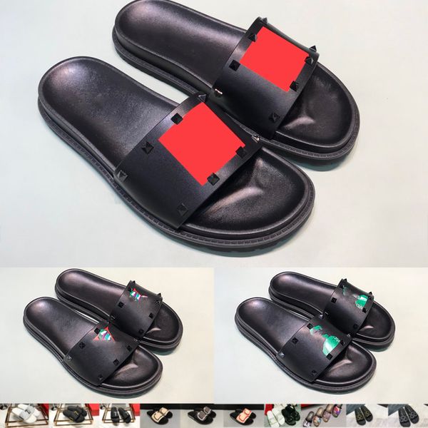 

dhl 20ss new arrival mens designer sandals rubber slide sandal rockstud camouflage flip flop men women designer shoes with box, Black