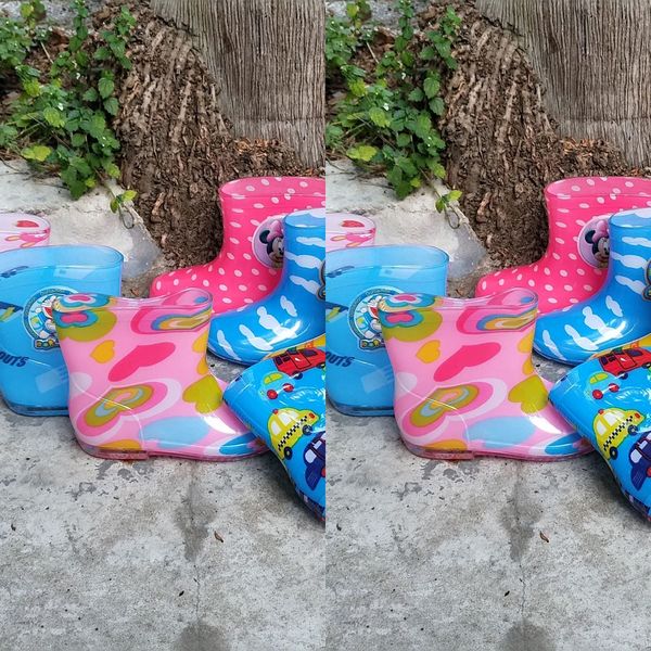 

children's water baby's shoes can be selected size children's shoes rain shoesboots and cartoon rain boots can be added with, Red;brown