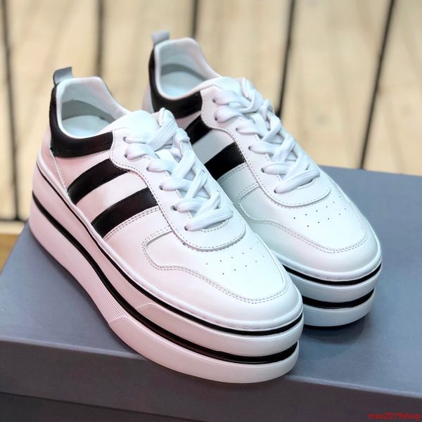 

2019 star with the same paragraph women s casual high version of the old shoes sponge cake thick-soled sports shoes increased white shoes