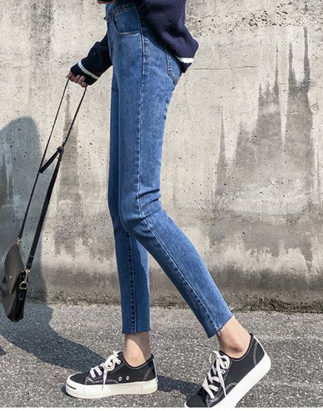 

violet women's tailored waist and hip princess jeans bk1201, Blue