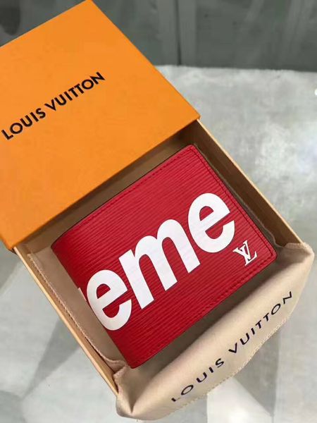 

Men's wallet plus original box, woman wallet black and red