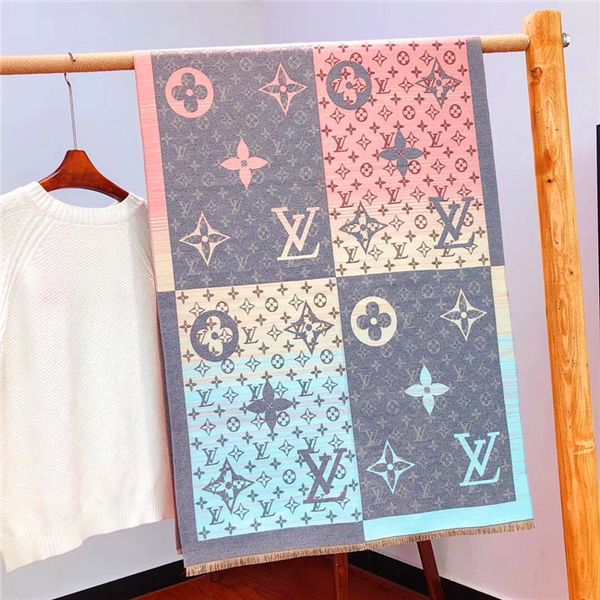 

2020autumn and winter high-quality cashmere scarf high-end classic brand fashion female scarf matching box, Blue;gray