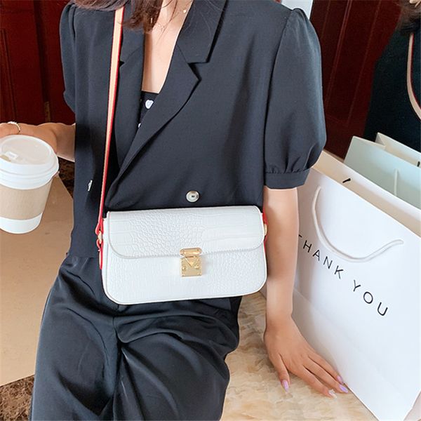 

original design texture bag women 2020 new fashion joker messenger bag casual buckle shoulder underarm