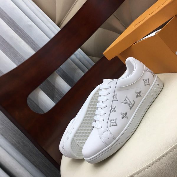 

2020 couple models frontrow brand shoes casual shoes comfort trend leather production increase size 35-45ab