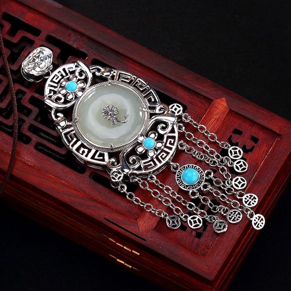 

vitnage амулет большой кисточка подвеска для свитер цепи природного нефрита и драгоценных камней бирюзовых с полым lotus flower coin design, Silver