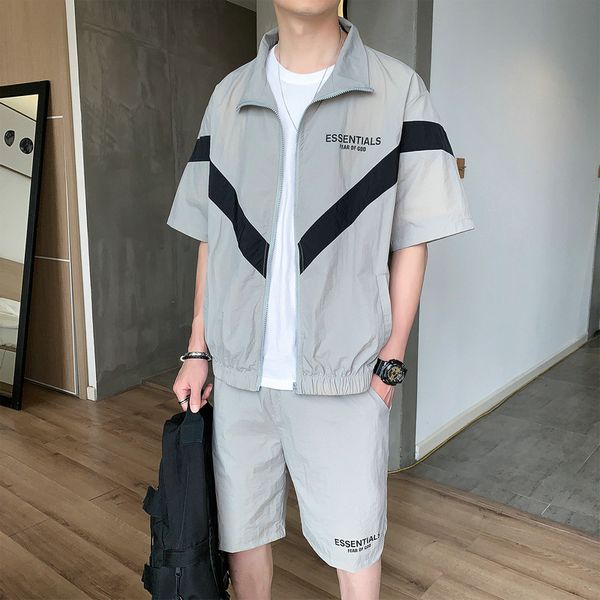 

Fashion Men's Tracksuits 2020 Summer New Arrival Mens Tide Thin Two-piece Suit Casual Men Active Loose Tracksuit 2 Colors Size M-3XL