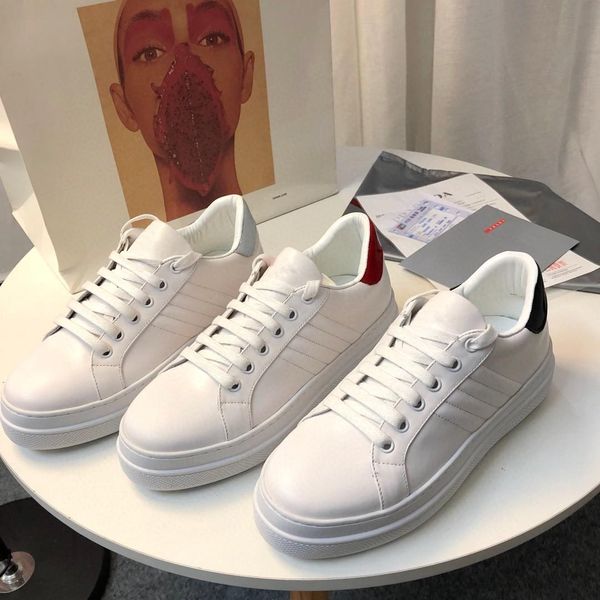 

2020 nuevos zapatos blancos las mujeres toman los zapatos de la cabeza de la concha de los estudiantes hong kong hong kong versiÃ³n coreana d, Black
