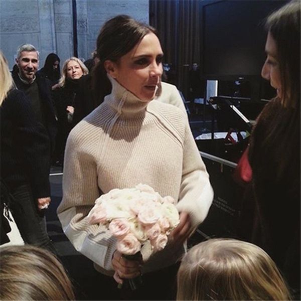 

осень женщины свитера абрикос / синяя водолазка с длинными рукавами патч подумайте викторий тот же стиль пуловеры, White;black