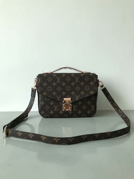 

2019 new fashion explosion shoulder bag trend single shoulder stitching portable messenger bag 044