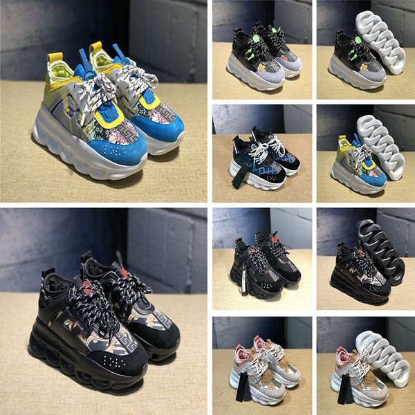 

2019 fashion chain reaction sports shoes for men women trainers lightweight link-embossed sole running shoes luxury medusa designer shoes