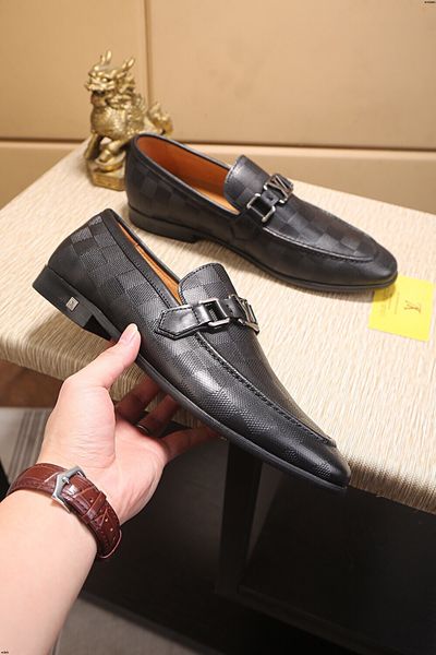 

19ss luxury men's business shoes classic gentleman blue wedding shoes genuine leather men dress shoes big size 38-45, Black