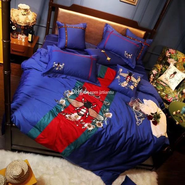 

new arrivals soft classic style bedding suit comforter warm bedding sets gg brand duvet cover