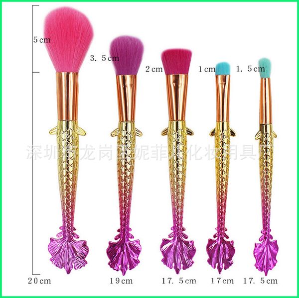 

5 makeup brushes, cai caiyu makeup brush set, variegated multi-functional brushes