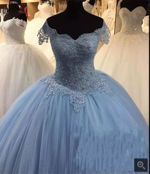 

2019 бесплатная доставка с плеча принцесса пухлые с коротким рукавом платье выпускного вечера quinceanera платья кружева аппликации из бисер, White;black