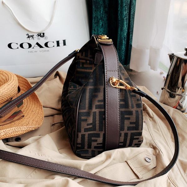 

fashion ff new women bags handbag famous wallet high capacity handbags ladies tote bag women's commuter package