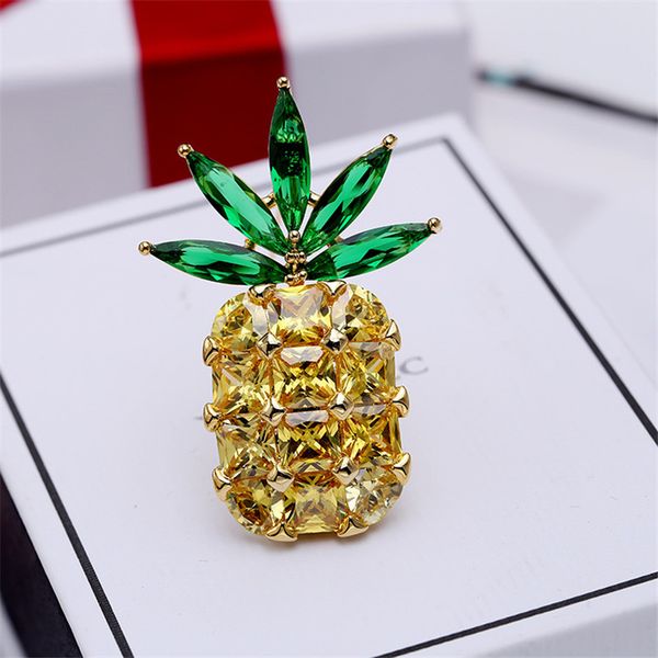 

high-end yellow zircon pineapple brooches with green leaves for women cute fruit brooch pin dresses coat corsage broches gift, Gray