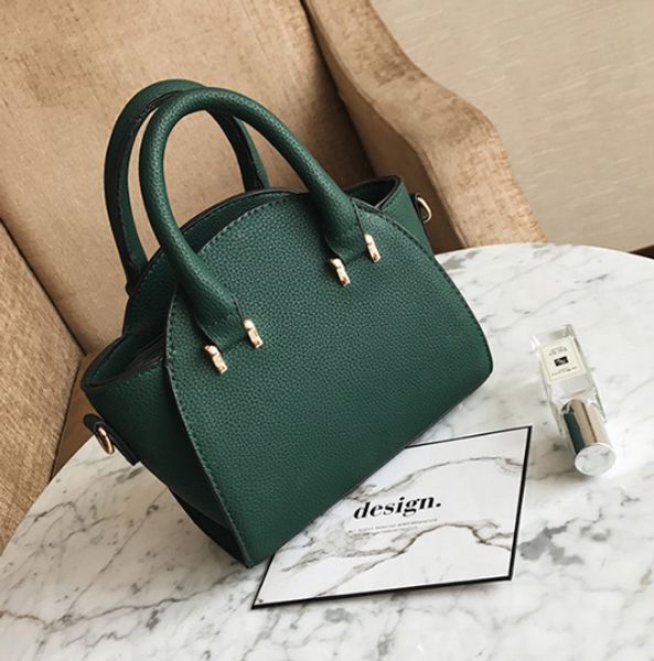 

новый конструктор crossbody сумки на ремне сумки кошельки сумки женщин малый мешок плеча мода малый квадрат сумка ручной wing простой мешок