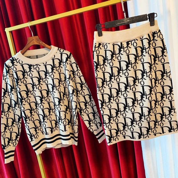 

wool blend 2019 half zip jacquard braided letter long sleeve coat + short skirt, White