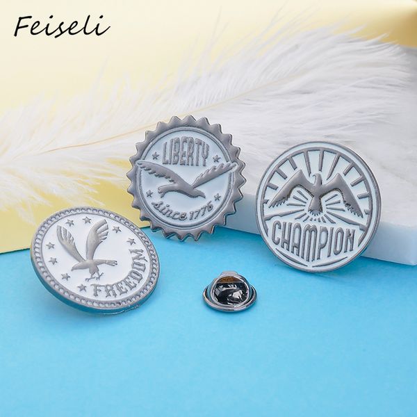 

feiseli harajuku college british enamel eagle exhibition wings round brooch for men women liberty om champion metal badge, Gray