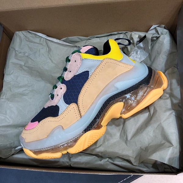 

pairs triple s mens designer shoes men women triple black white grey pink fashion luxury outdoor platform casual sneakers, Black;red