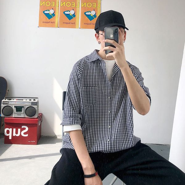 

men's short-sleeved shirt 2020 spring and summer new handsome wild plaid stitching short-sleeved shirt young men's fashion, White;black