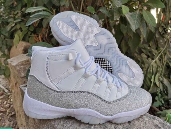 

concord bred gamma blue infrared space jam gym red 11s 11 legend blue sneakers men women basketball shoes with box